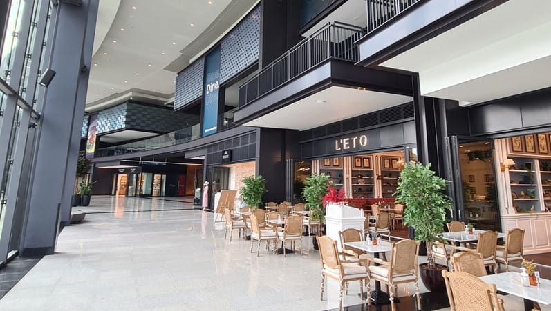 L'ETO cafe at Bluewaters Island Dubai with stylish indoor seating, cozy decor and elegant dining tables